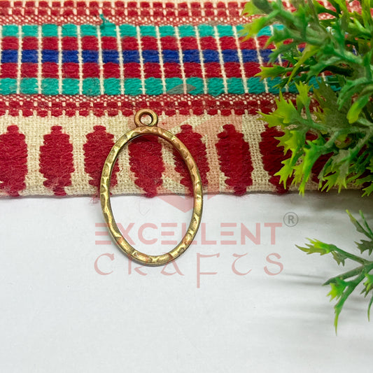 Oval Shape Geometric Texture Pendant Bezel