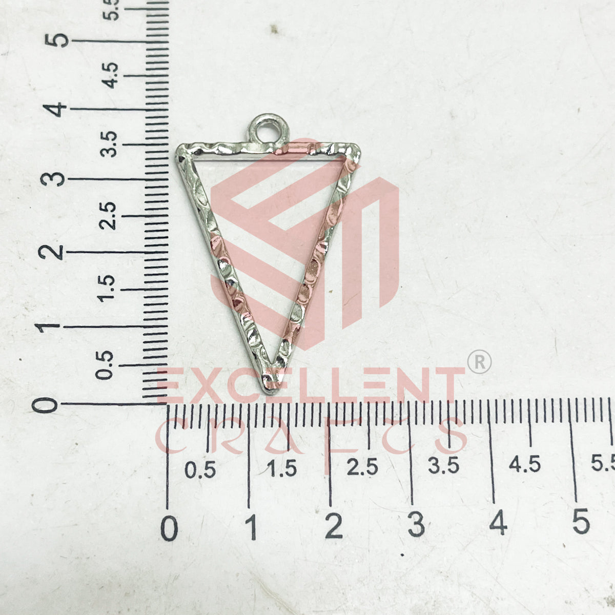 Triangle Shape Geometric Texture Pendant Bezel