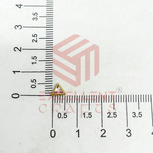 5x5x5mm Triangle Shape Glass Kundan Stones-100 Pcs