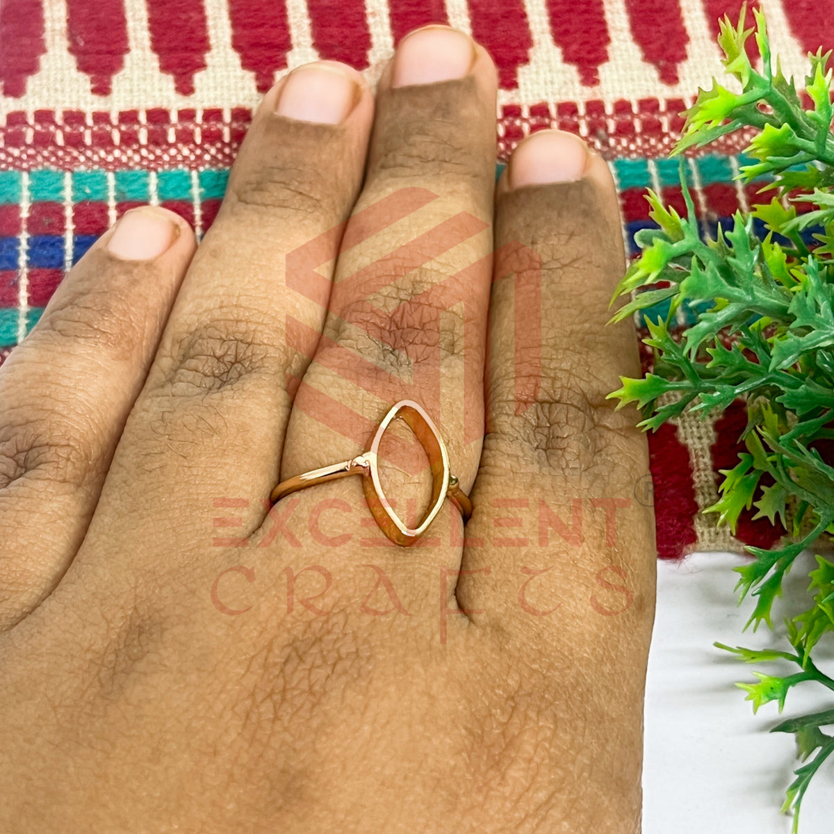 8x15mm Eye Shape Brass Finger Ring