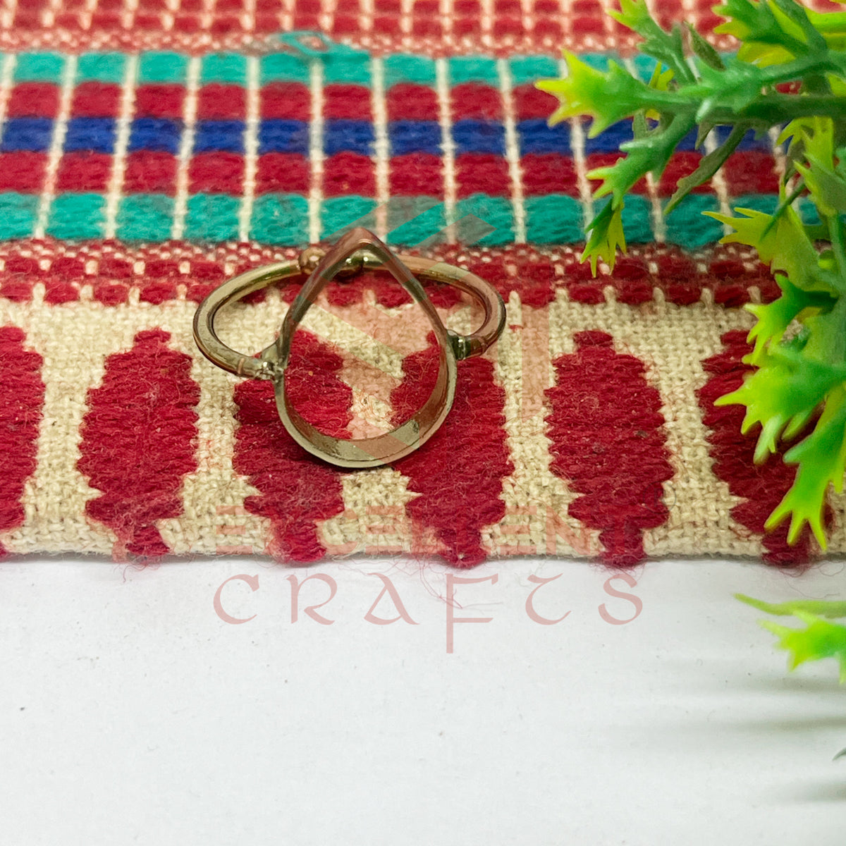 10x15mm Teardrop Brass Finger Ring