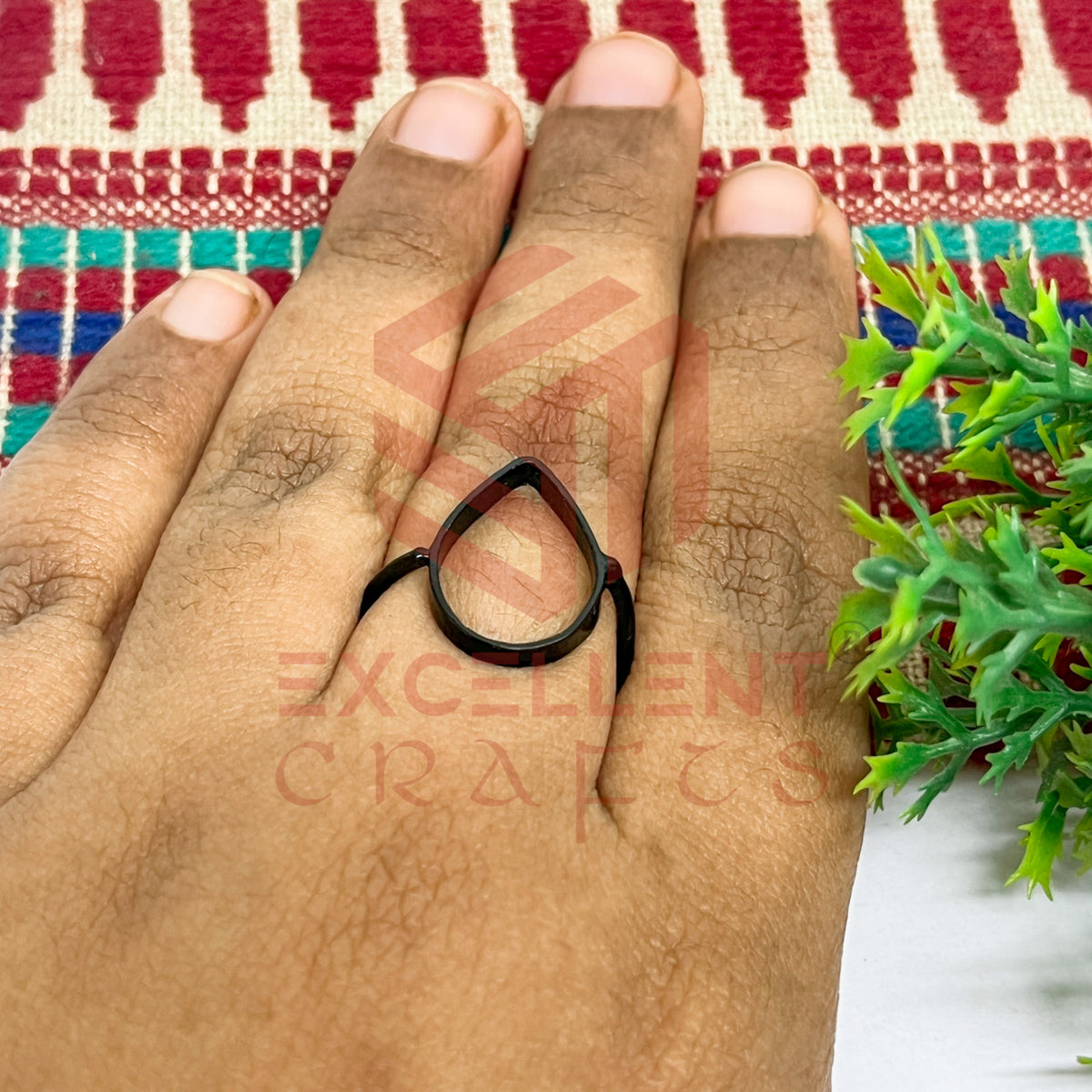 12x18mm Teardrop Brass Finger Ring