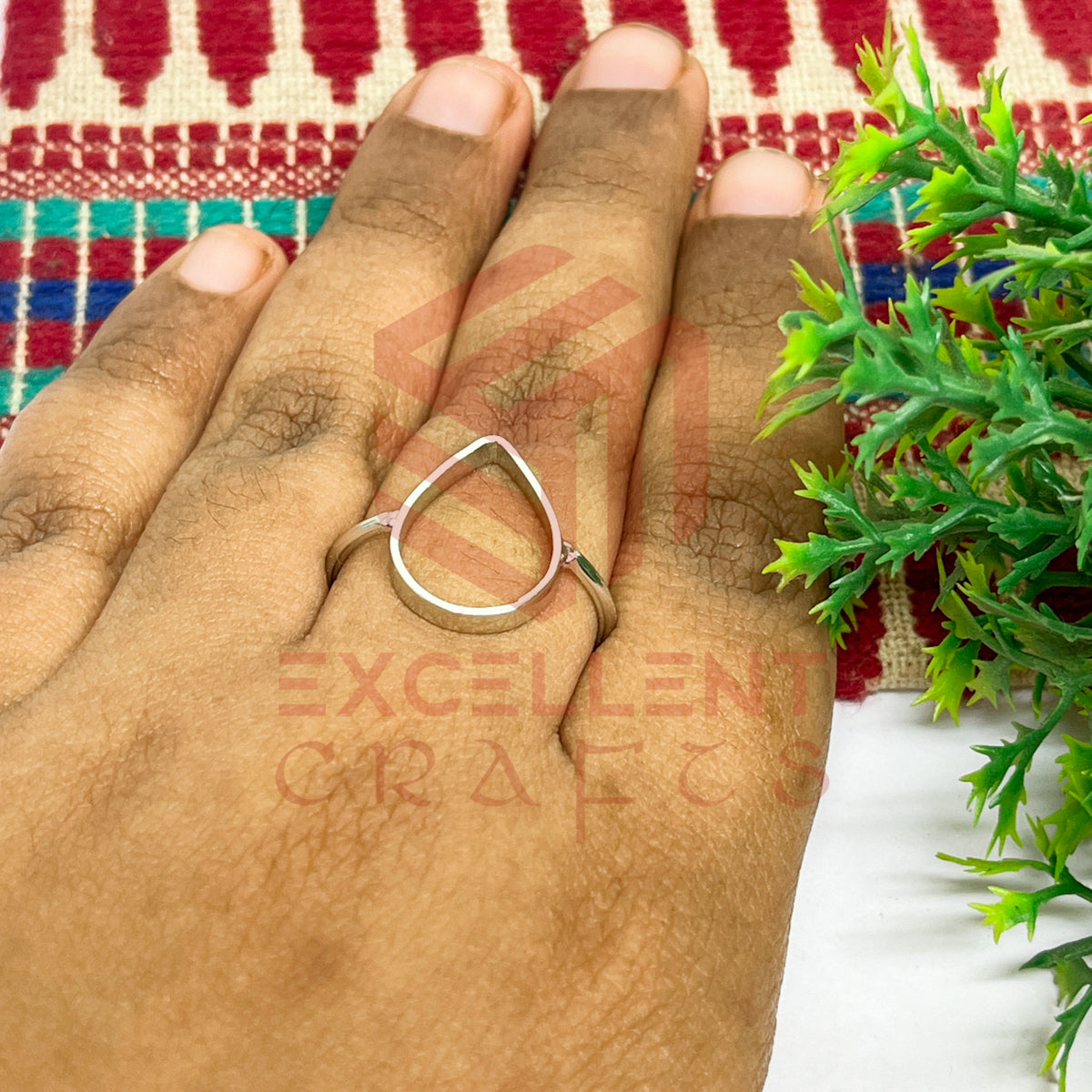 12x18mm Teardrop Brass Finger Ring