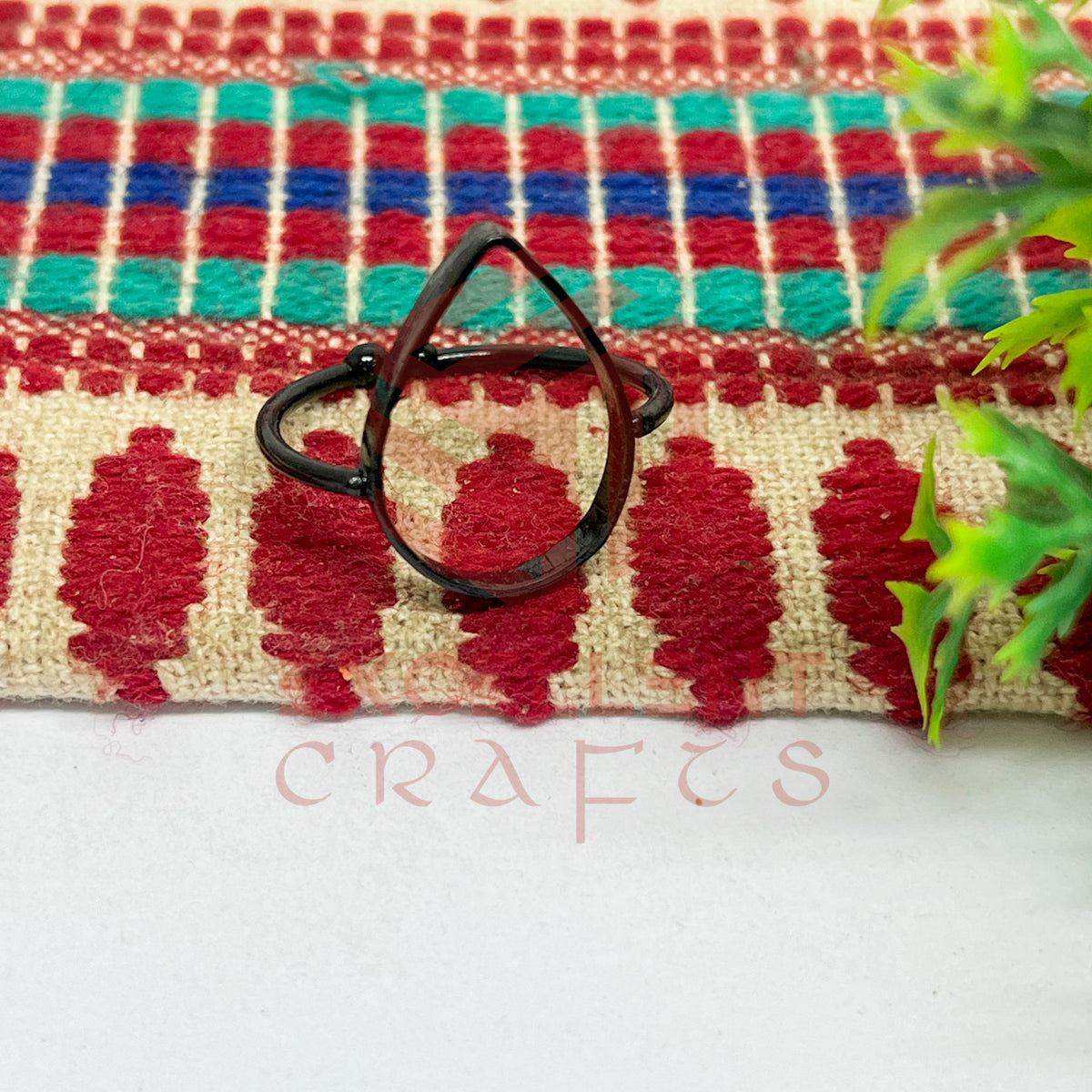 14x20mm Teardrop Brass Finger Ring