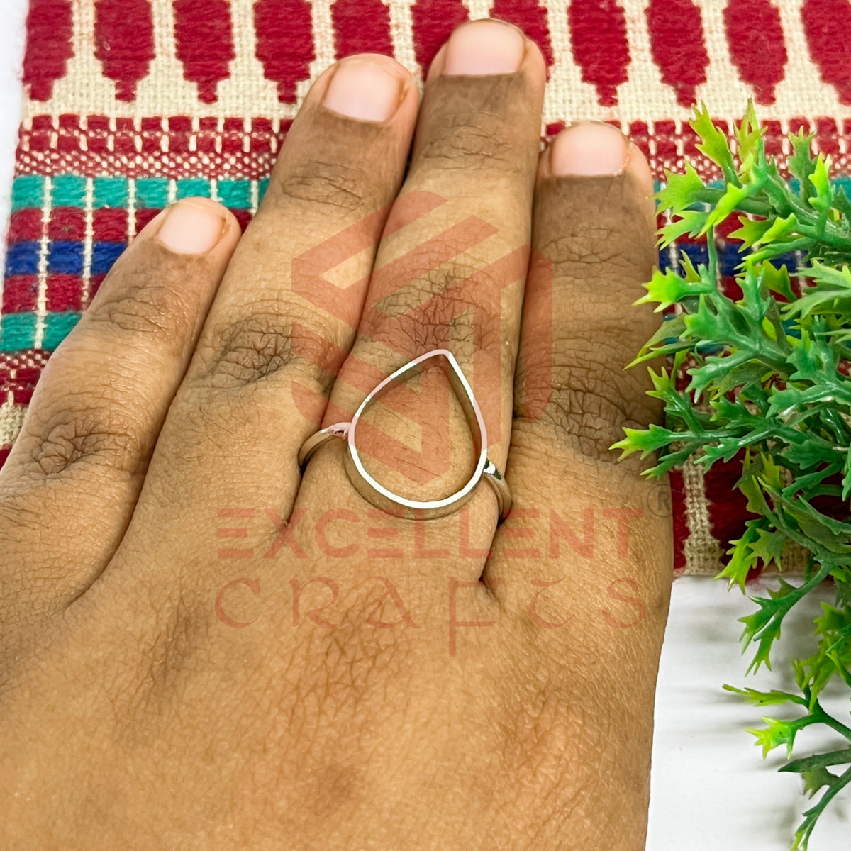 14x20mm Teardrop Brass Finger Ring