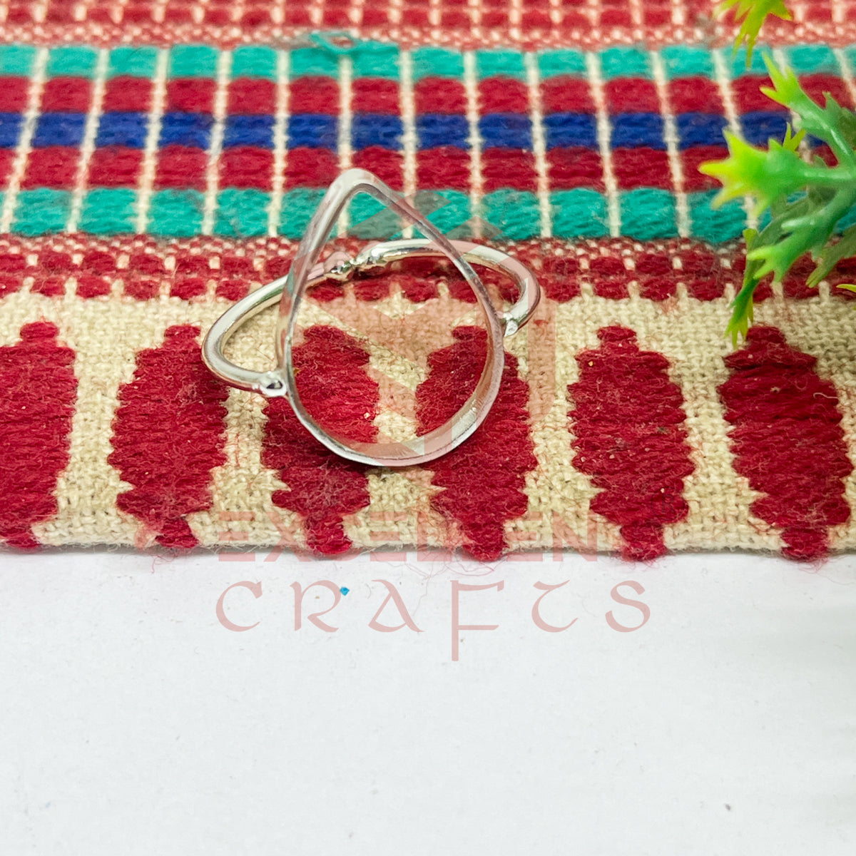 14x20mm Teardrop Brass Finger Ring