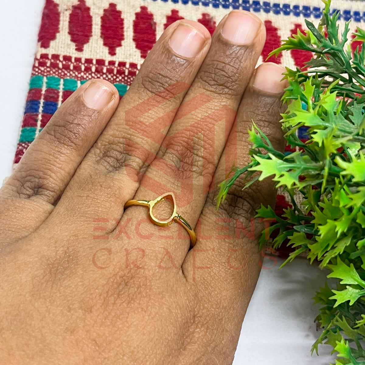 4x7mm Teardrop Brass Finger Ring