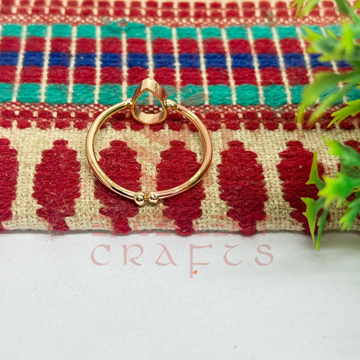 4x7mm Teardrop Brass Finger Ring