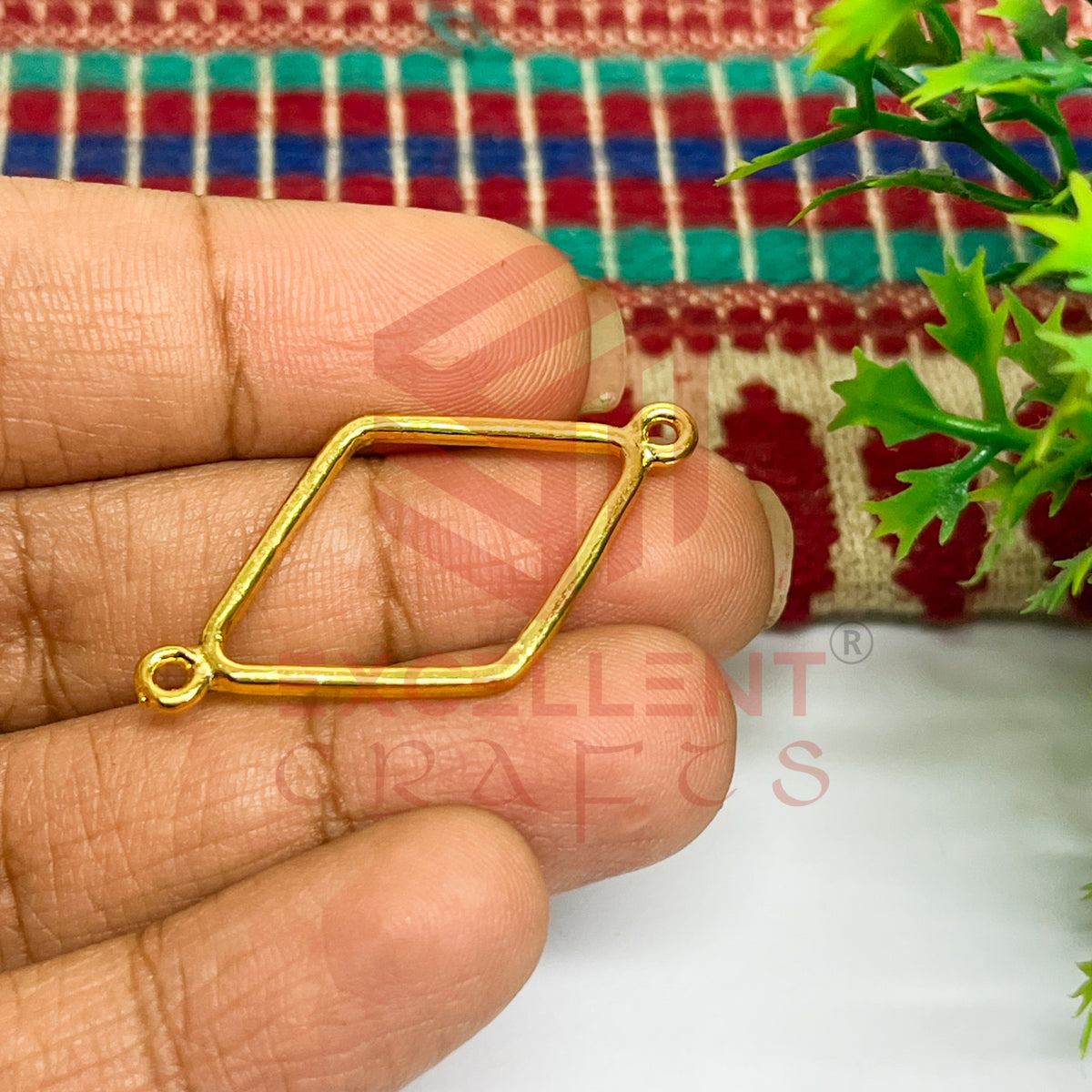 Thin connector Small Diamond
