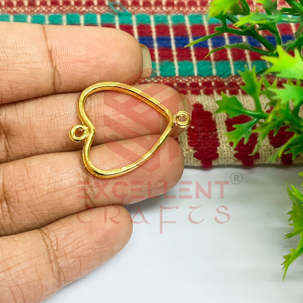 Thin connector Small Heart Pointed