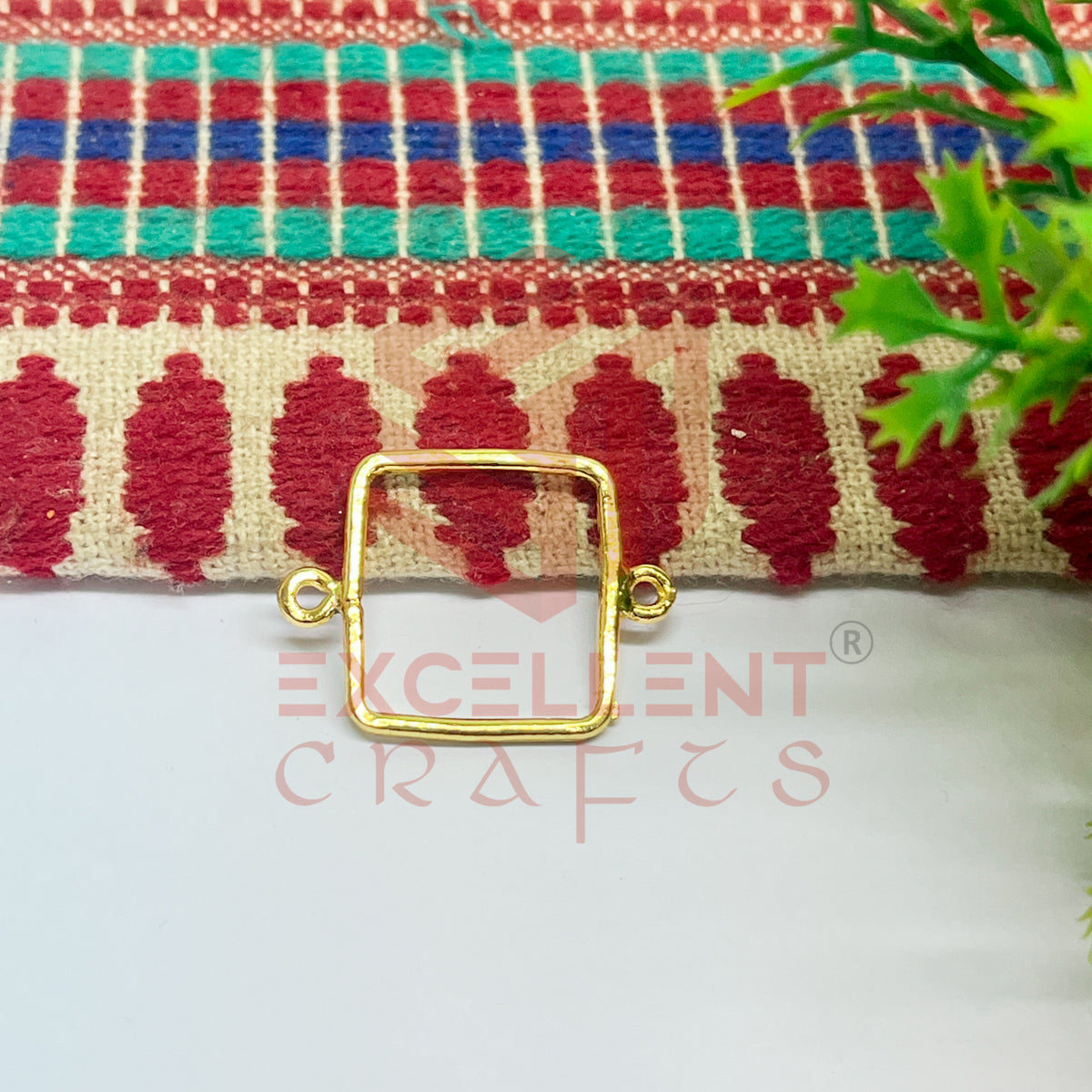 Thin connector Small Square