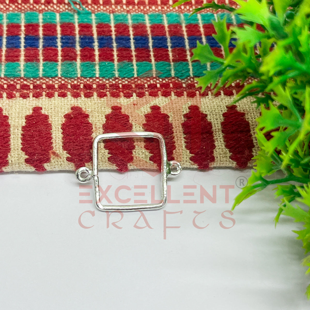 Thin connector Small Square