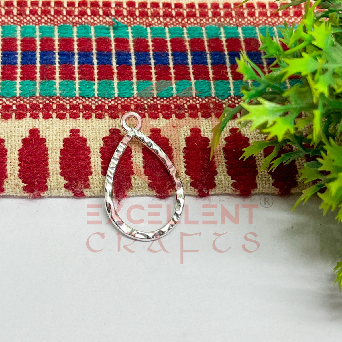 Tear Drop Geometric Texture Pendant Bezel