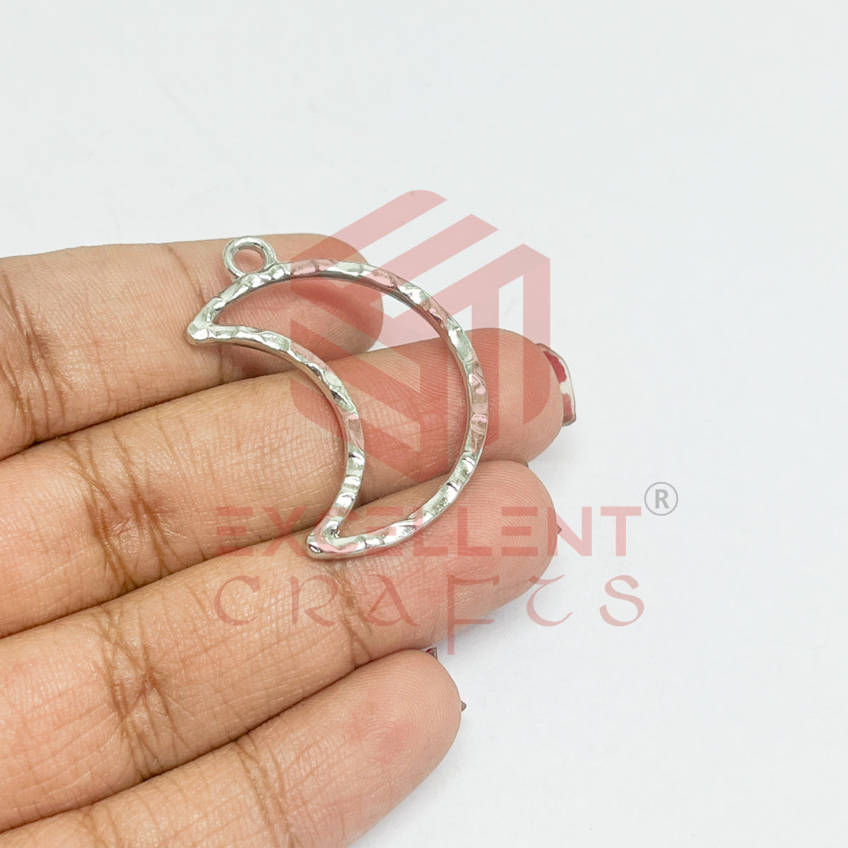 Half Moon Shape Geometric Texture Pendant Bezel