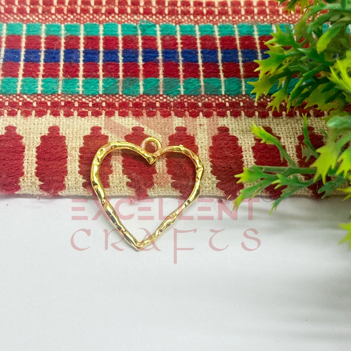 Heart Shape Geometric Texture Pendant Bezel