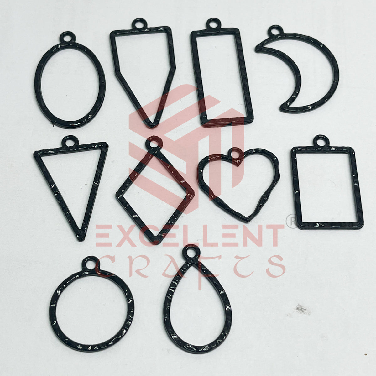 Mix Shapes Geometric Texture Pendant Bezel Set