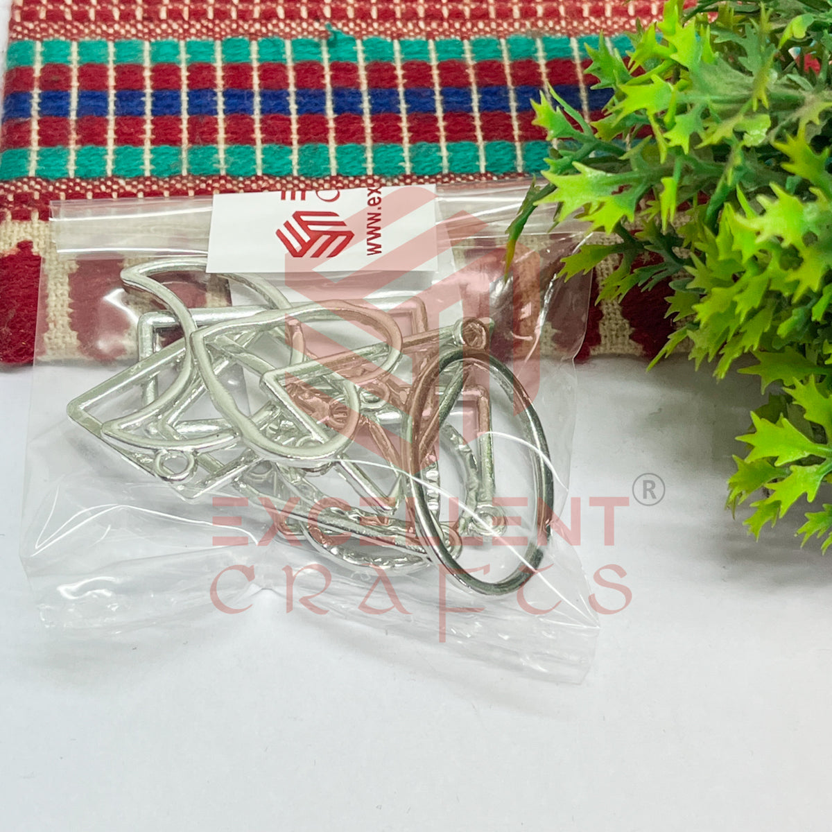 Mix Shapes Geometric Texture Pendant Bezel Set