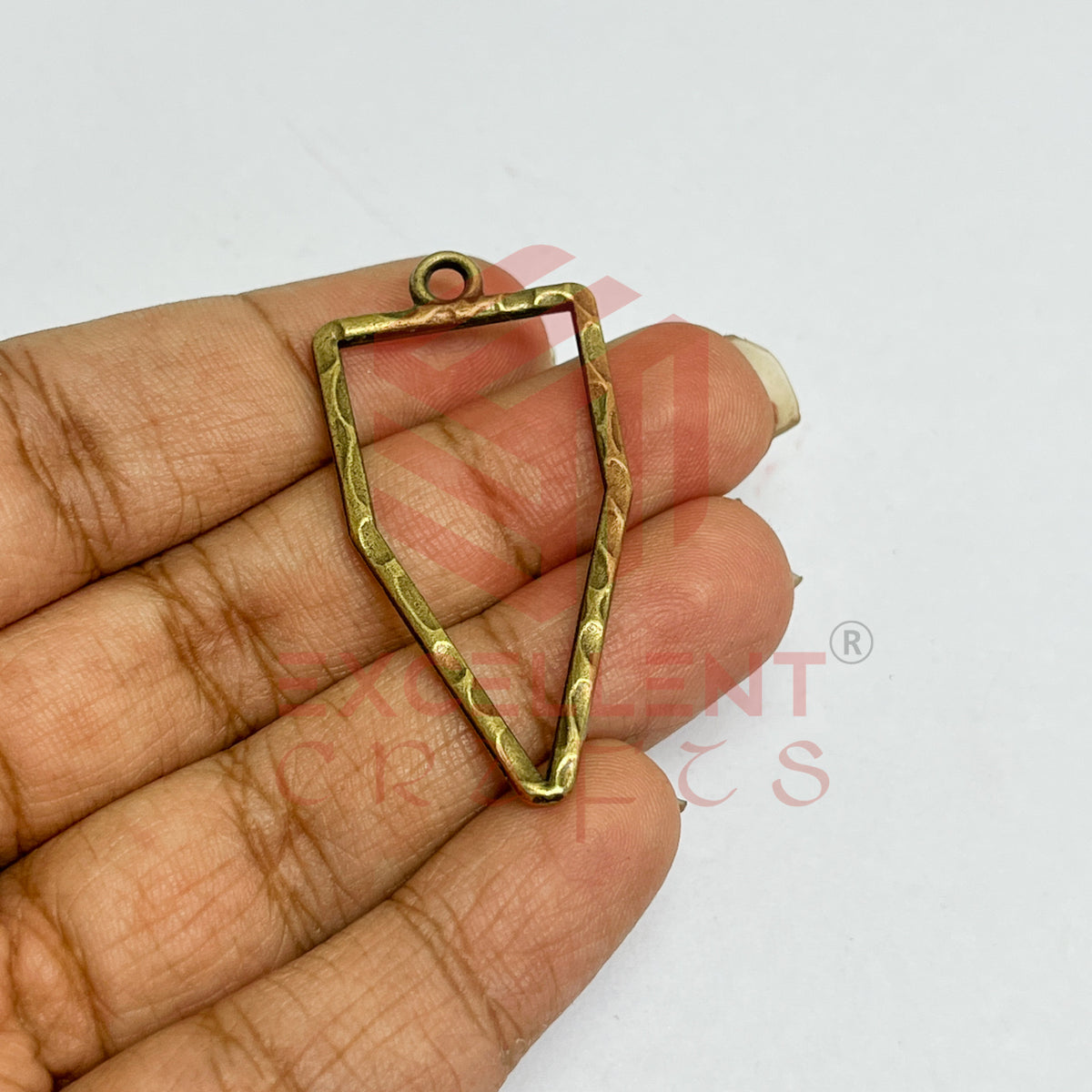Pentagon Shape Geometric Texture Pendant Bezel