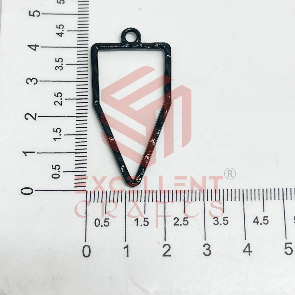 Pentagon Shape Geometric Texture Pendant Bezel