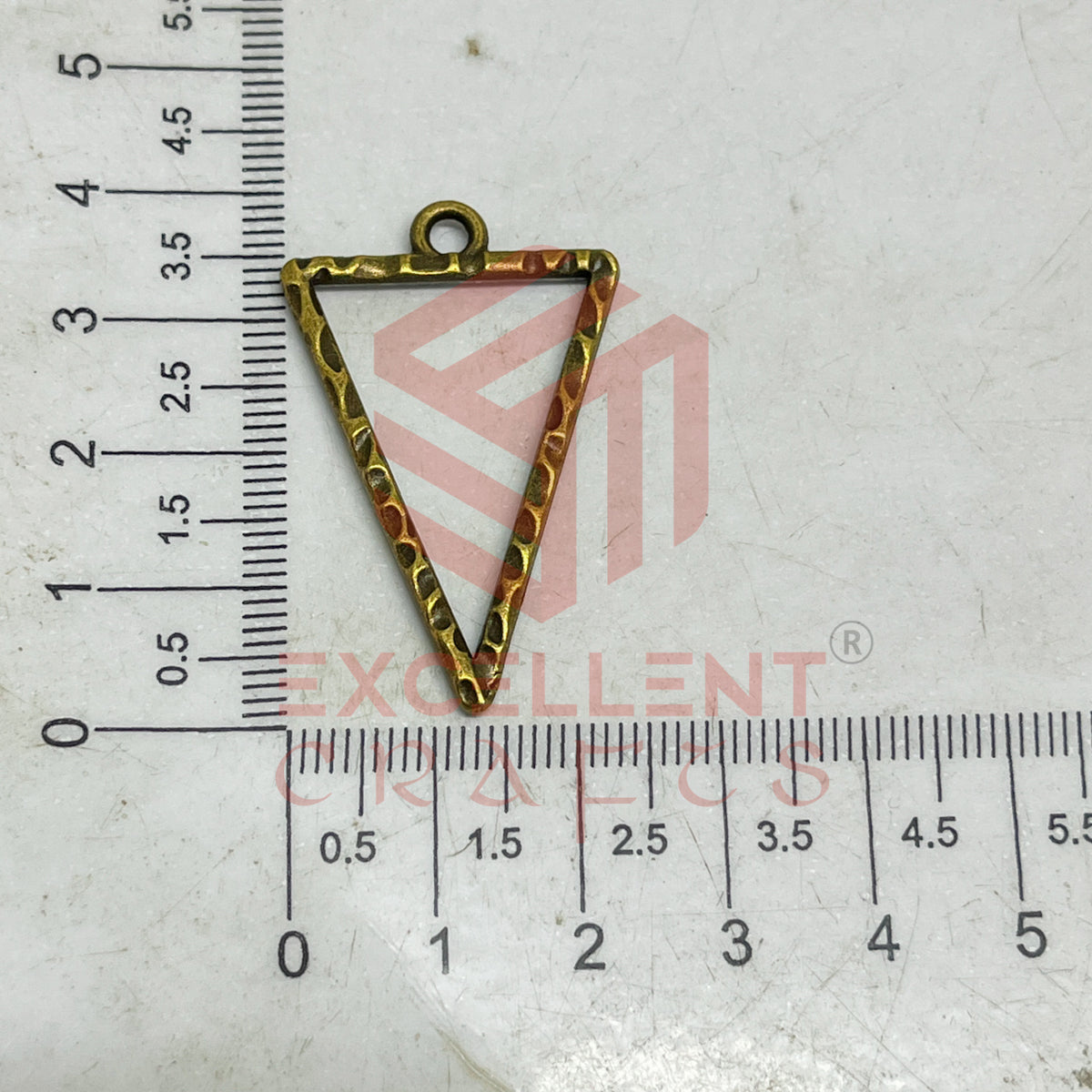Triangle Shape Geometric Texture Pendant Bezel
