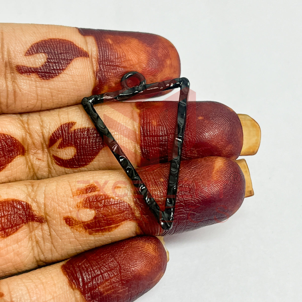 Triangle Shape Geometric Texture Pendant Bezel