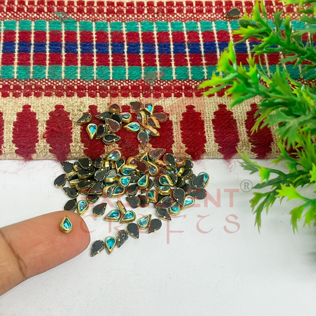 3x5mm Teardop Shape Glass Kundan Stones-100 Pcs