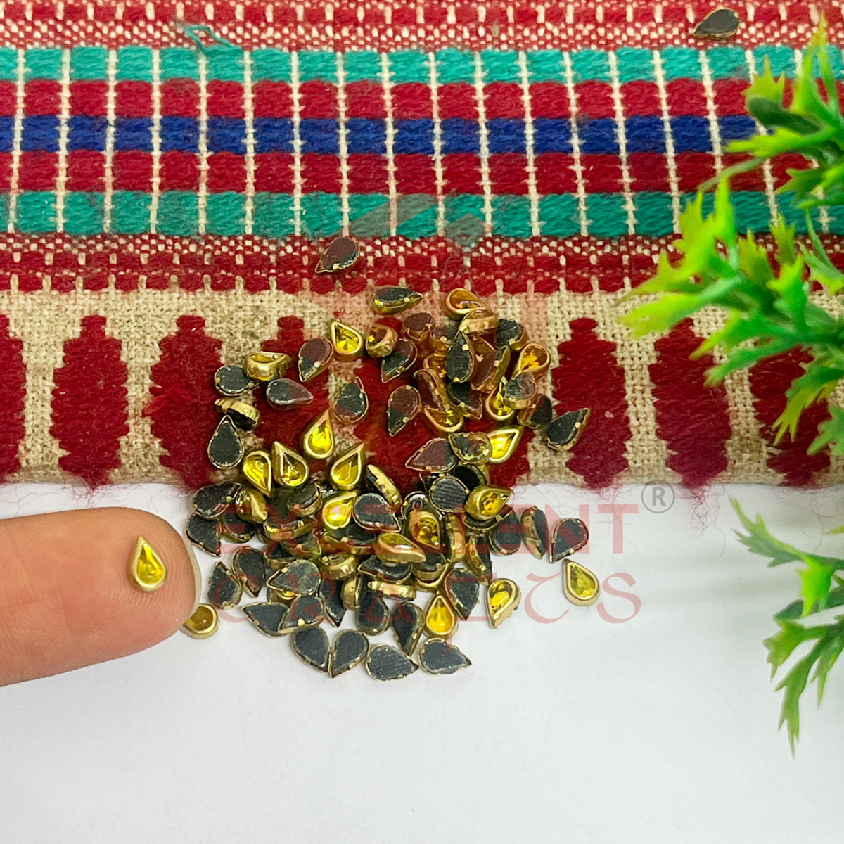3x5mm Teardop Shape Glass Kundan Stones-100 Pcs