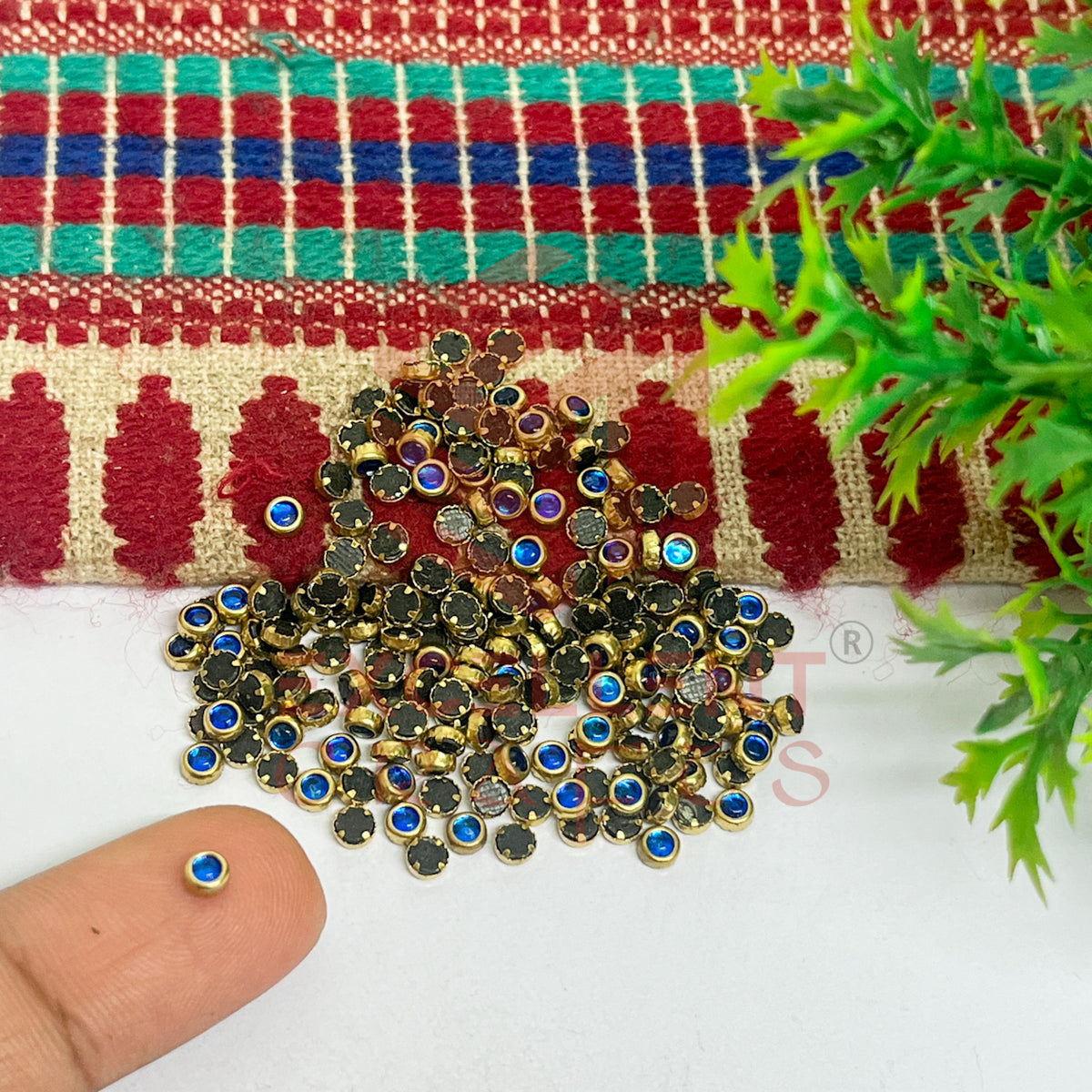 3mm Round Shape Glass Kundan Stones-100 Pcs