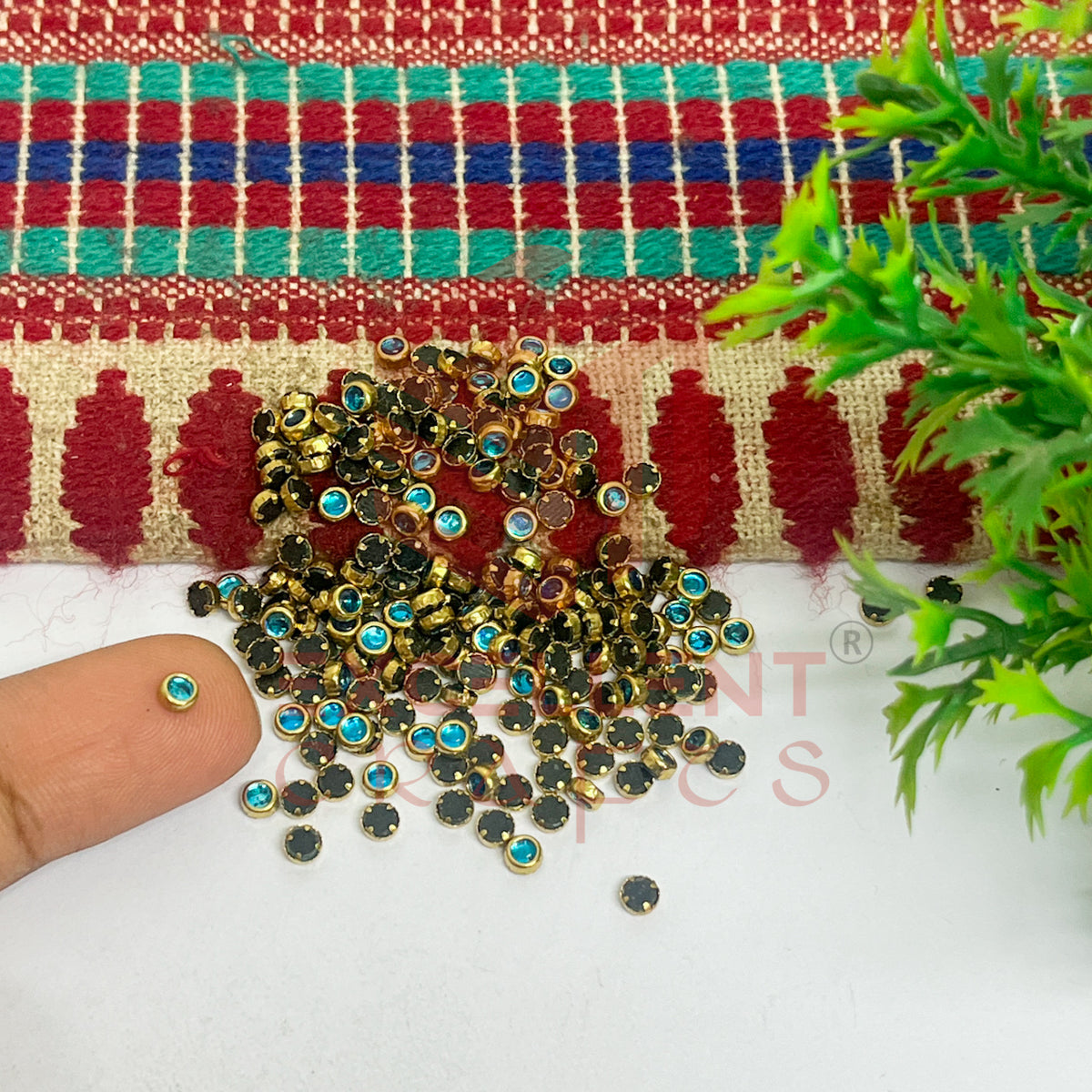 3mm Round Shape Glass Kundan Stones-100 Pcs