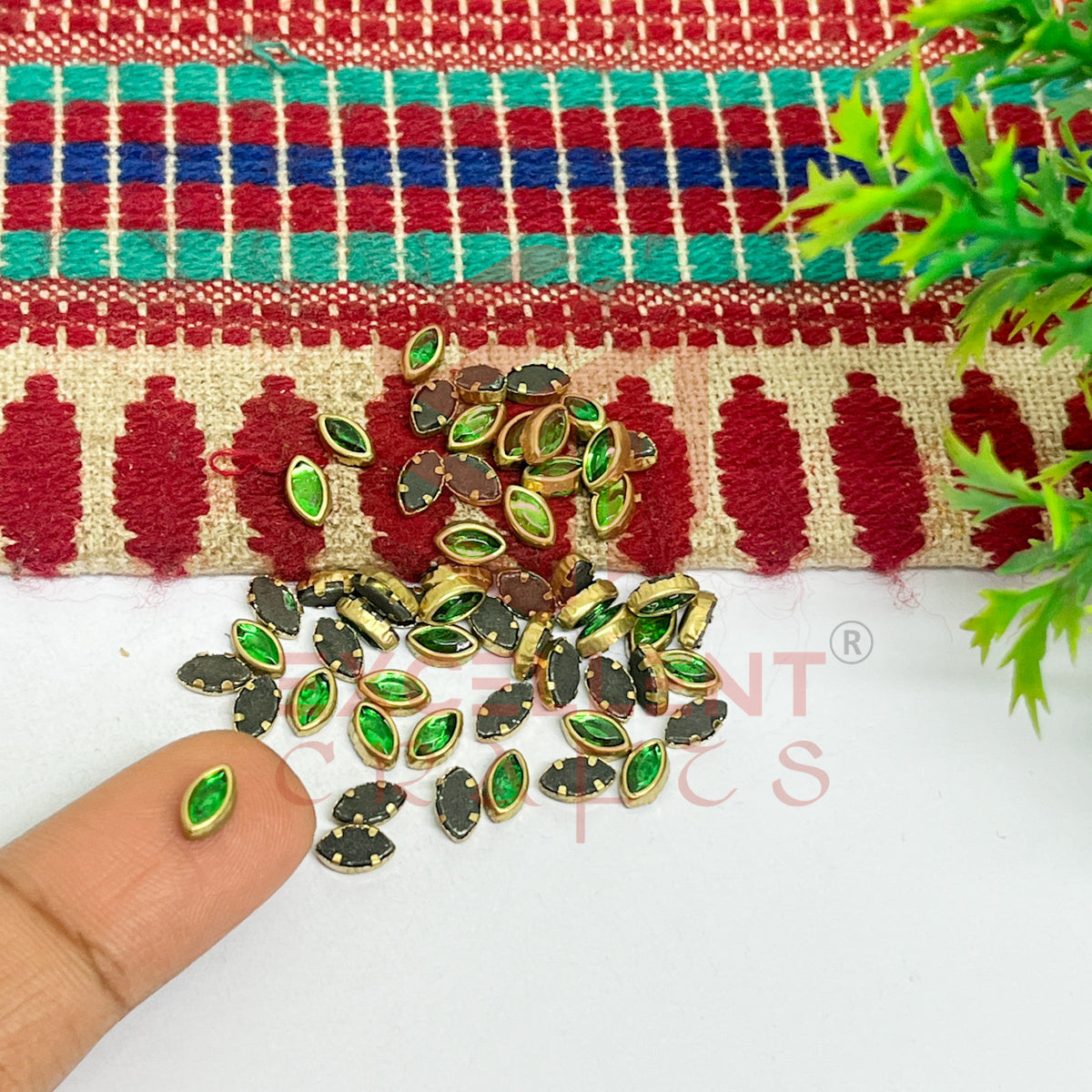 3x6mm Eye Shape Glass Kundan Stones-100 Pcs