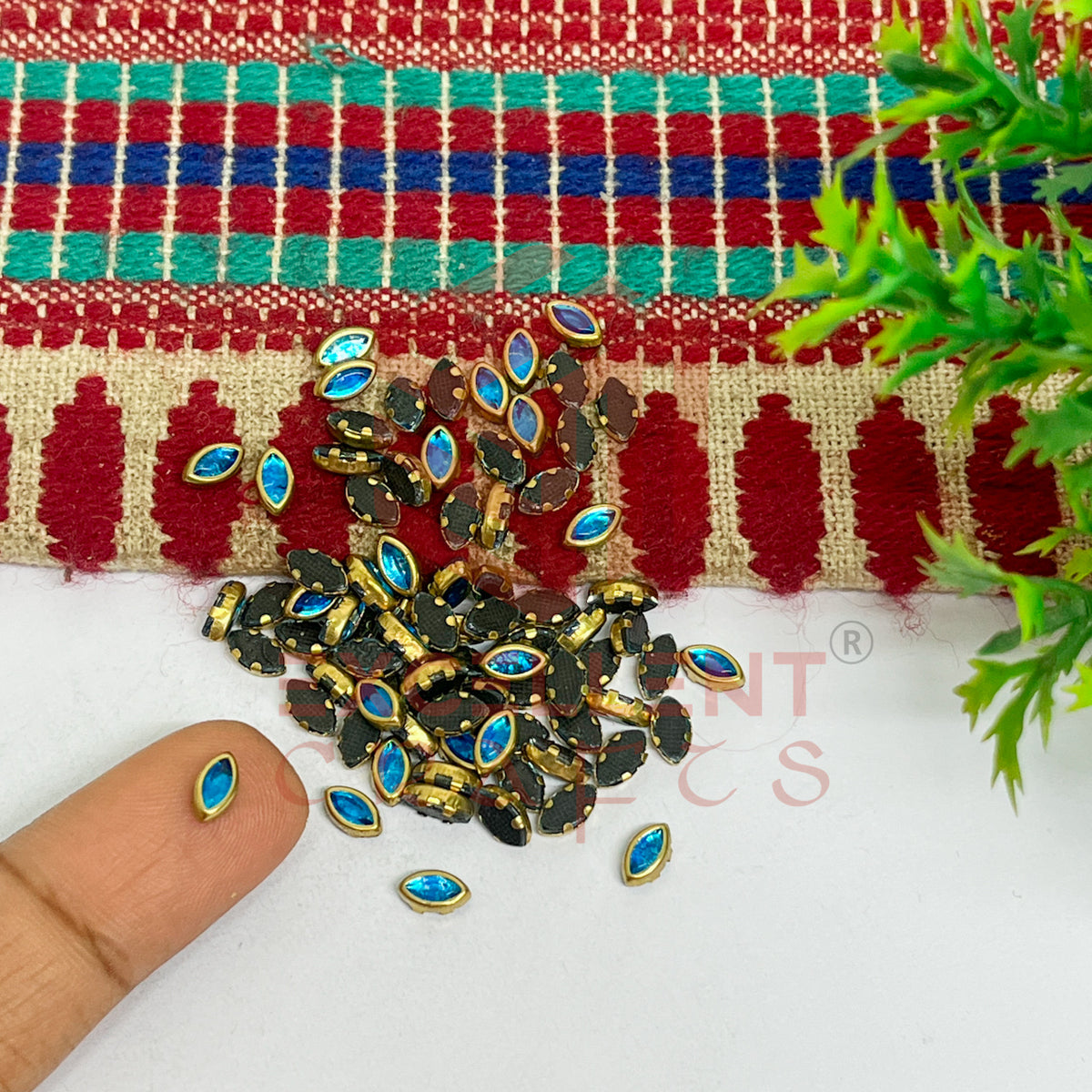 3x6mm Eye Shape Glass Kundan Stones-100 Pcs