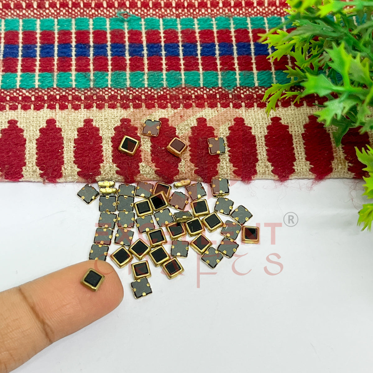 4x4mm Square Shape Glass Kundan Stones-100 Pcs