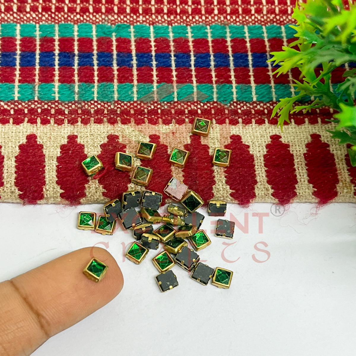 4x4mm Square Shape Glass Kundan Stones-100 Pcs