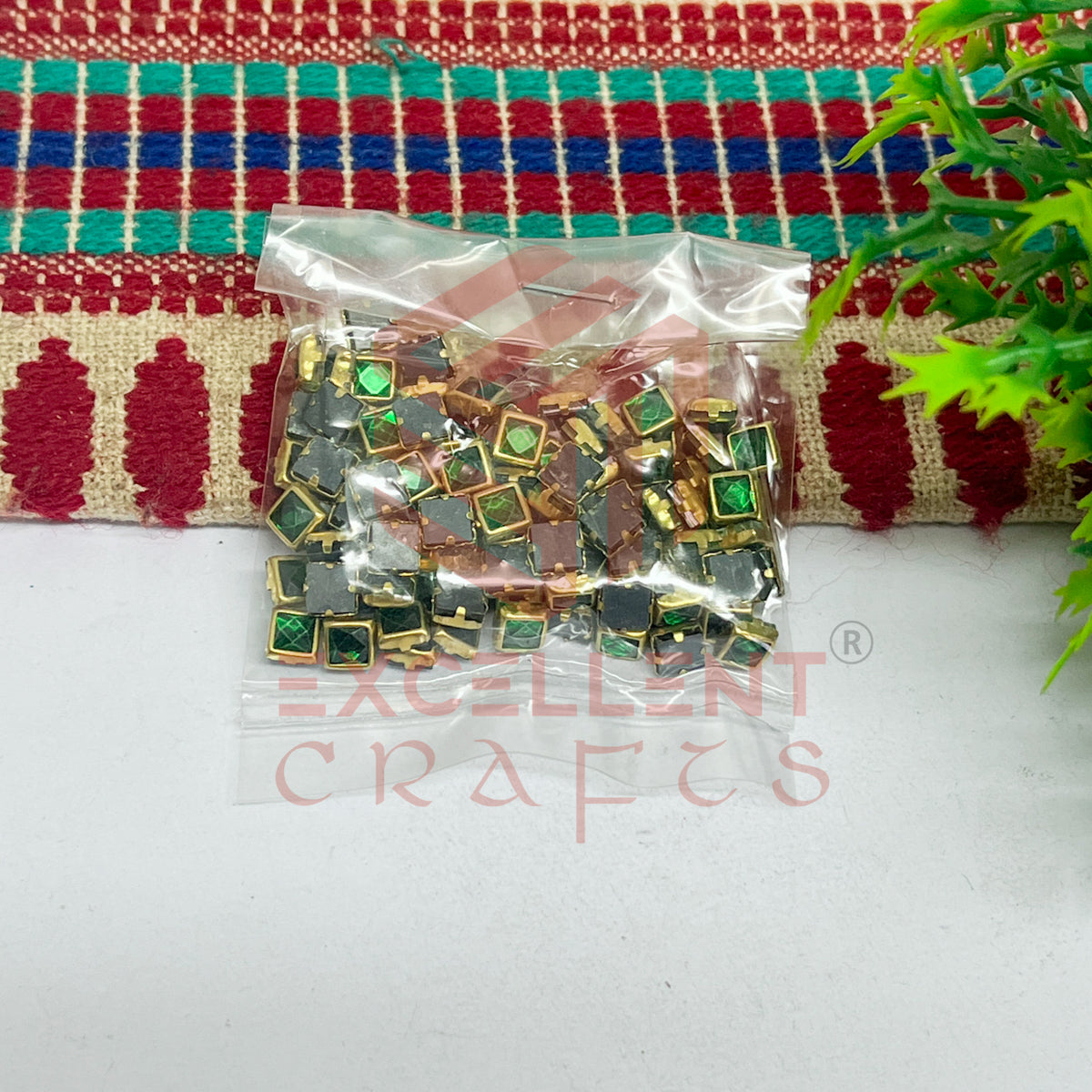 4x4mm Square Shape Glass Kundan Stones-100 Pcs