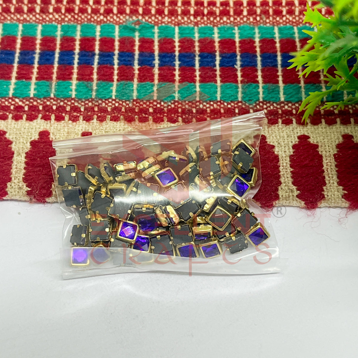 4x4mm Square Shape Glass Kundan Stones-100 Pcs