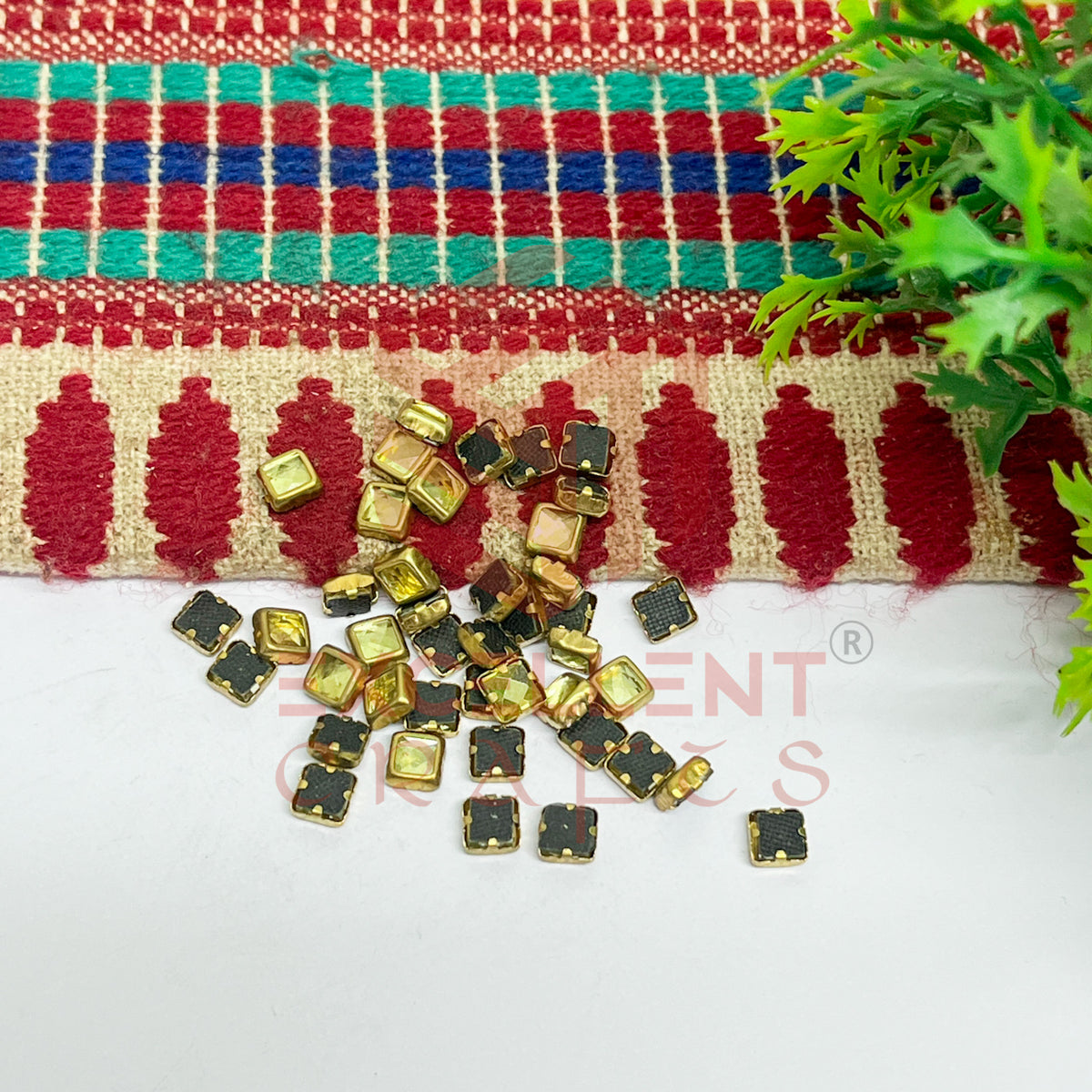 4x4mm Square Shape Glass Kundan Stones-100 Pcs