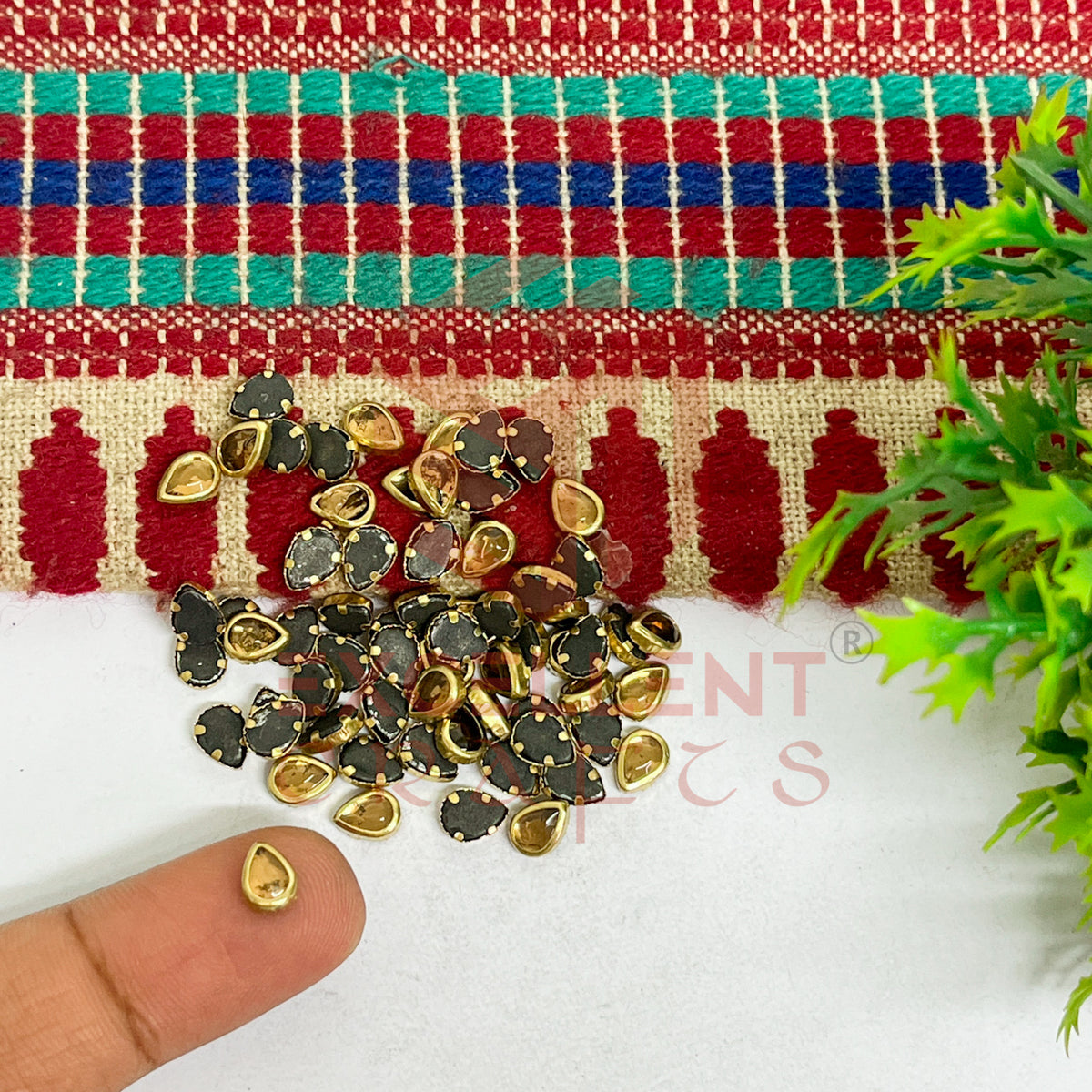 4x6mm Drop Shape Glass Kundan Stones-100 Pcs