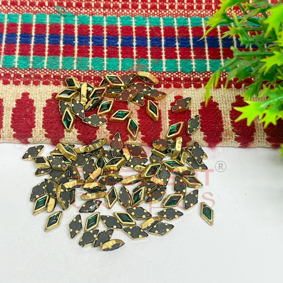 4x8mm Diamond Shape Glass Kundan Stones-100 Pcs