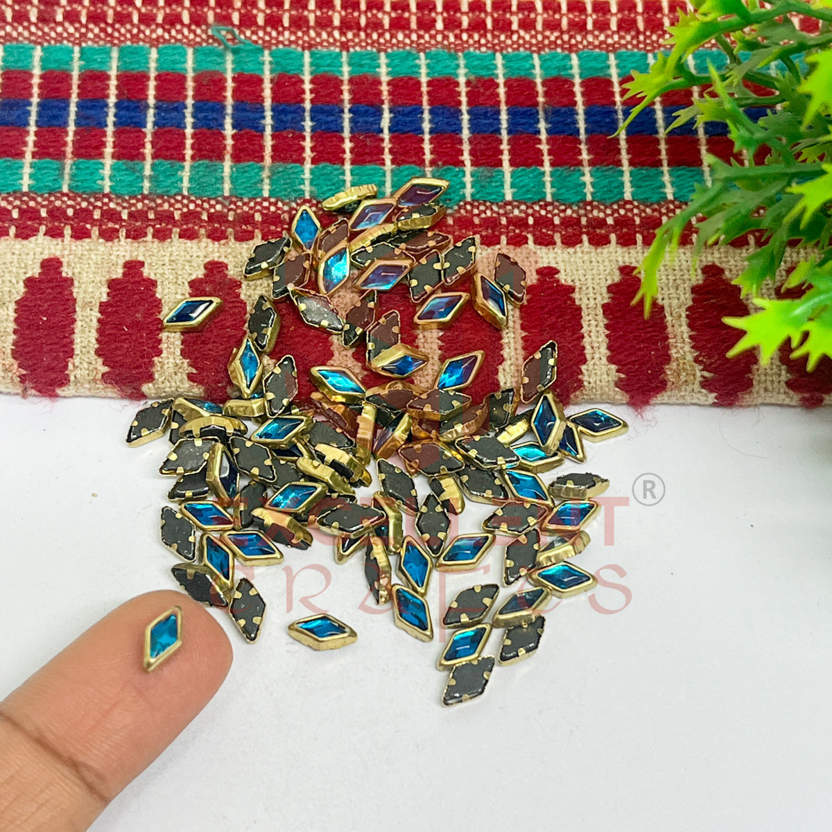4x8mm Diamond Shape Glass Kundan Stones-100 Pcs