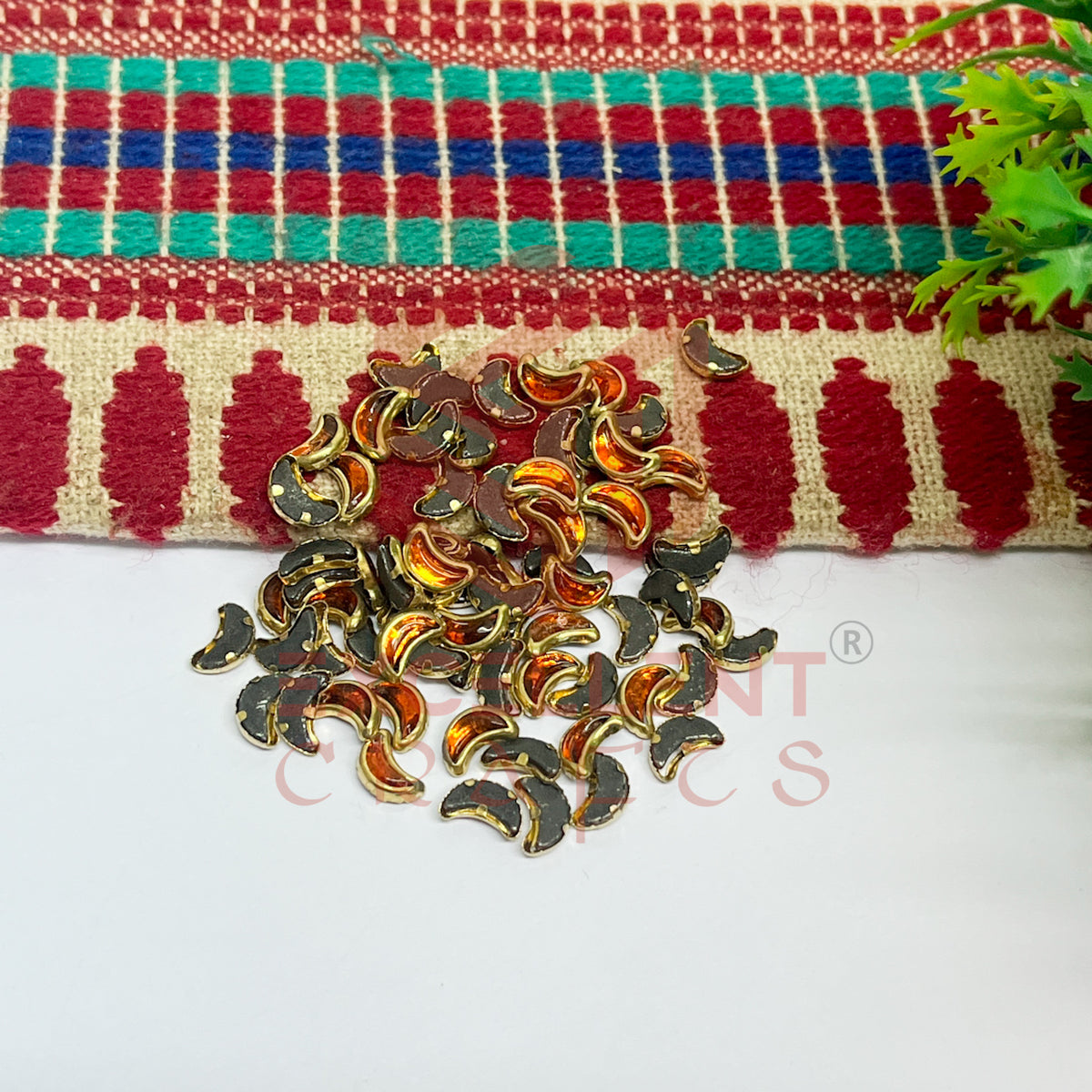 4x8mm Halfmoon Shape Glass Kundan Stones-100 Pcs