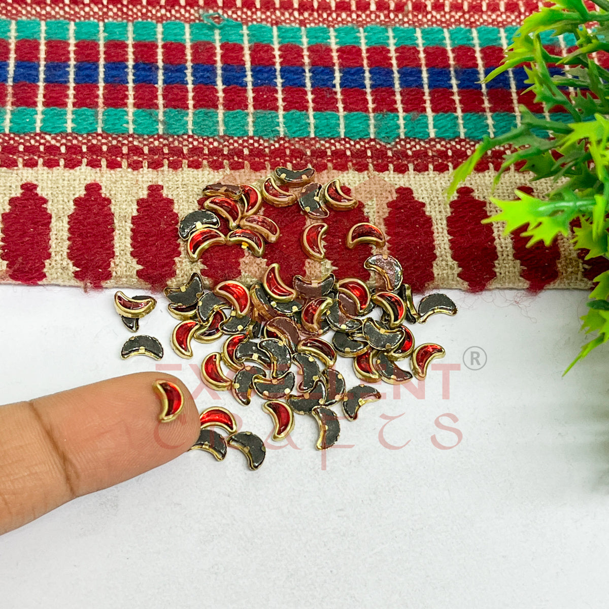 4x8mm Halfmoon Shape Glass Kundan Stones-100 Pcs