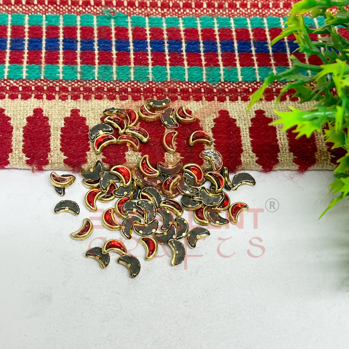 4x8mm Halfmoon Shape Glass Kundan Stones-100 Pcs