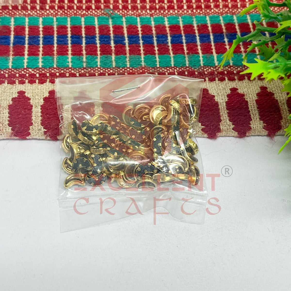 4x8mm Halfmoon Shape Glass Kundan Stones-100 Pcs