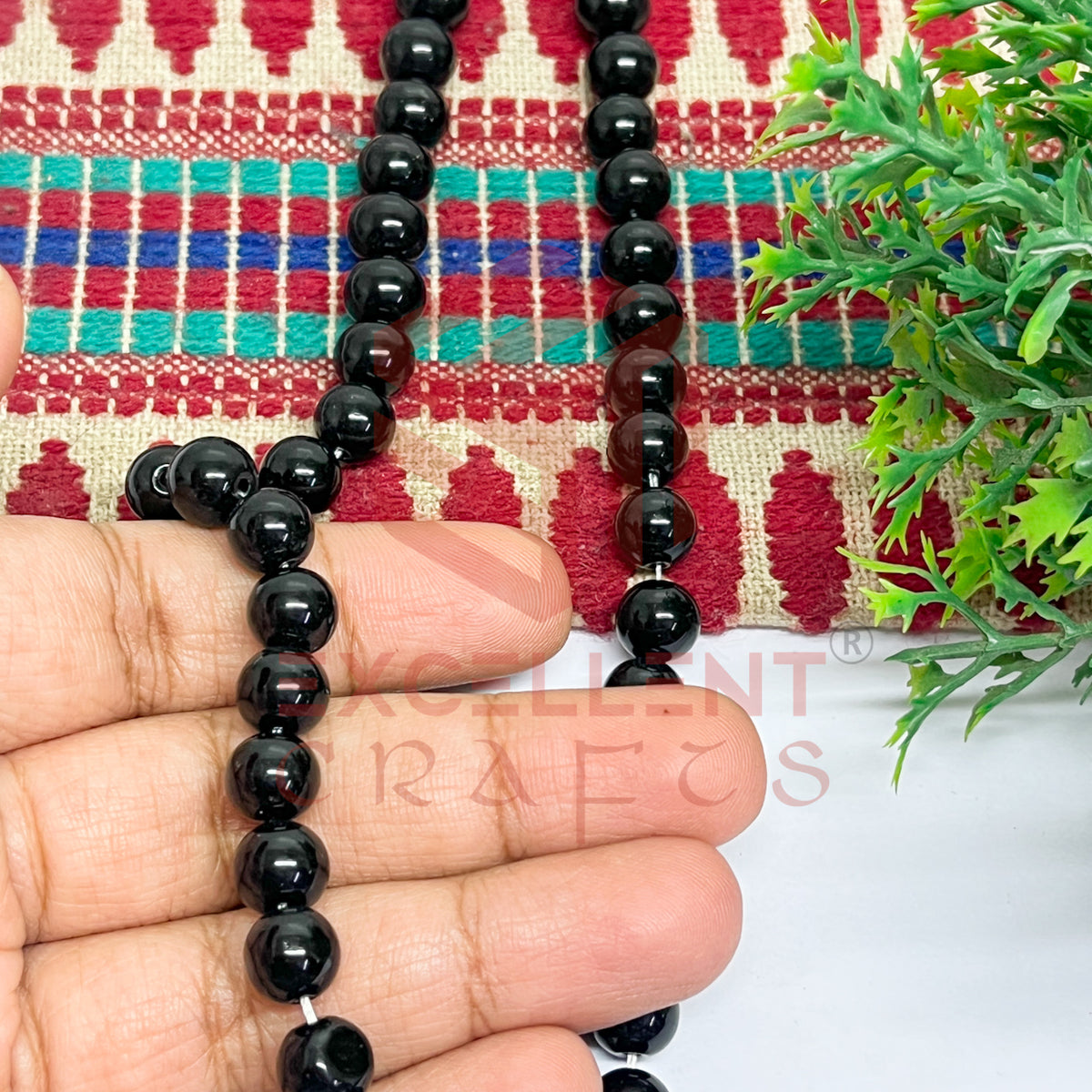 8mm Round Glass Beads- 1 Line