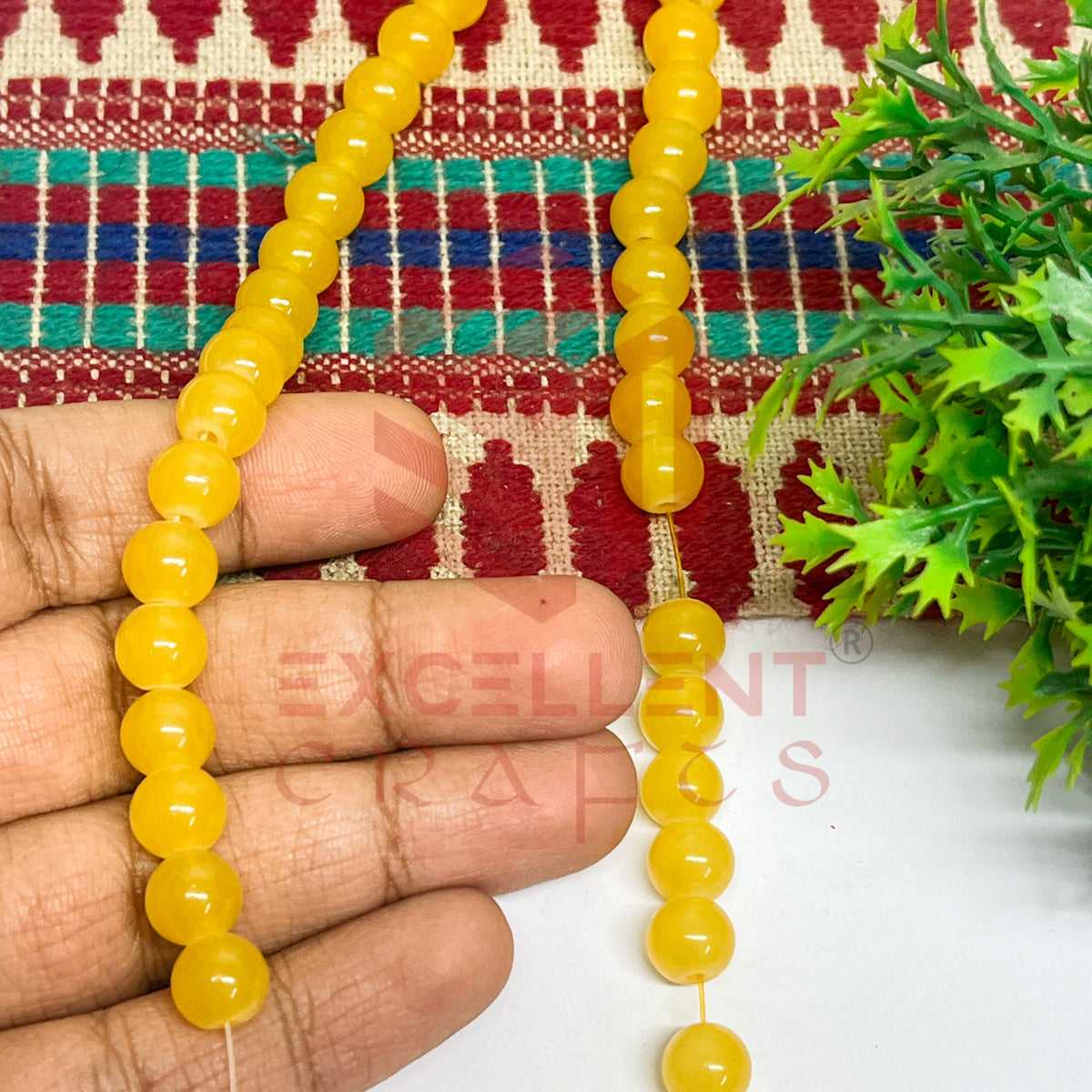 8mm Round Glass Beads- 1 Line