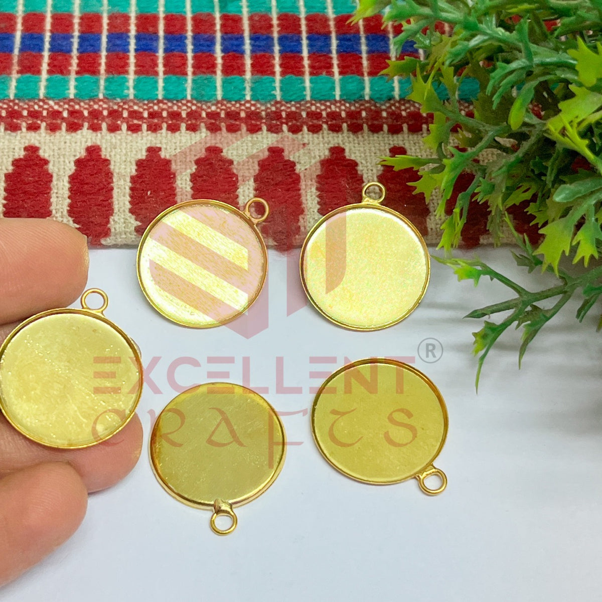 Round 20mm Metal Pendent Bezel