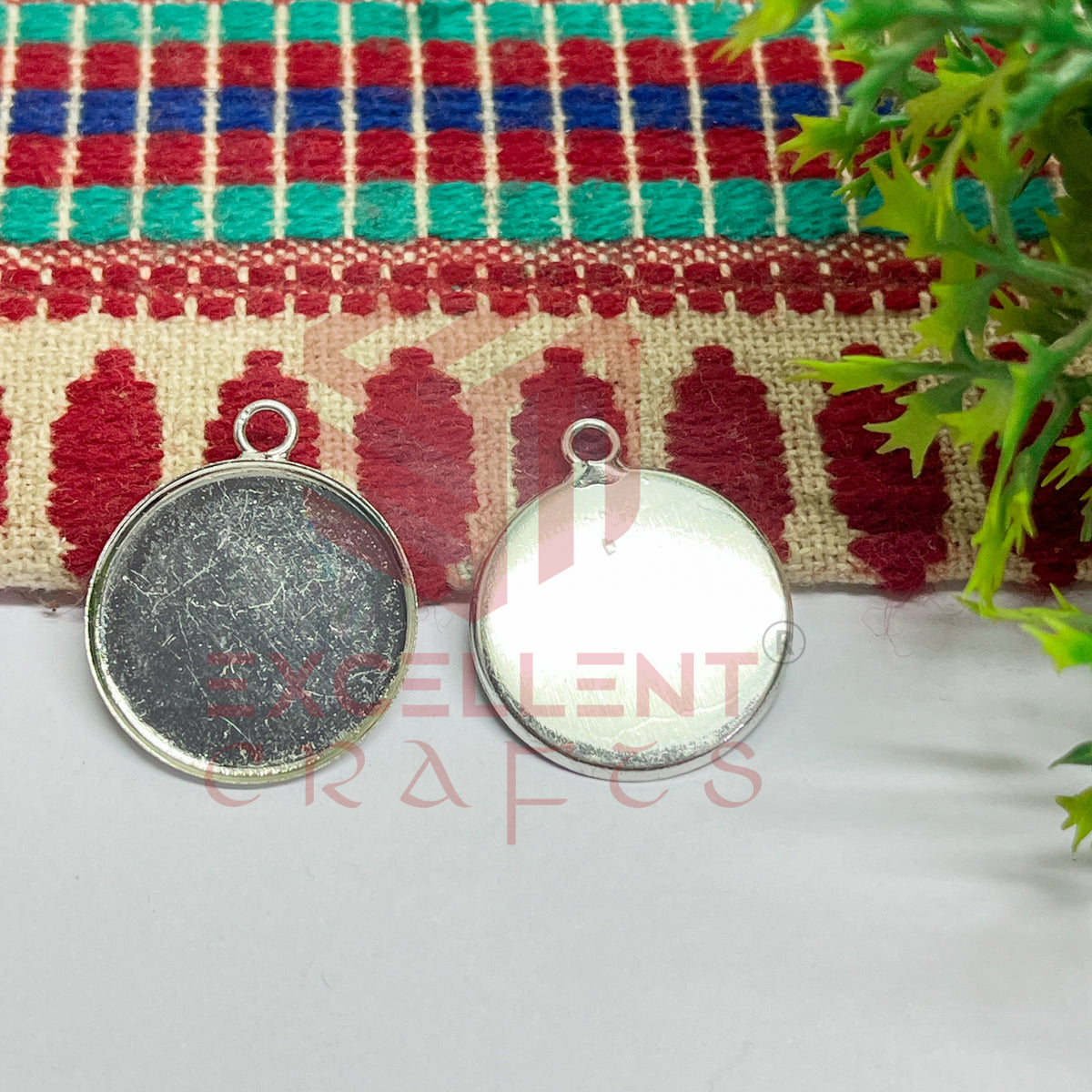 Round 20mm Metal Pendent Bezel