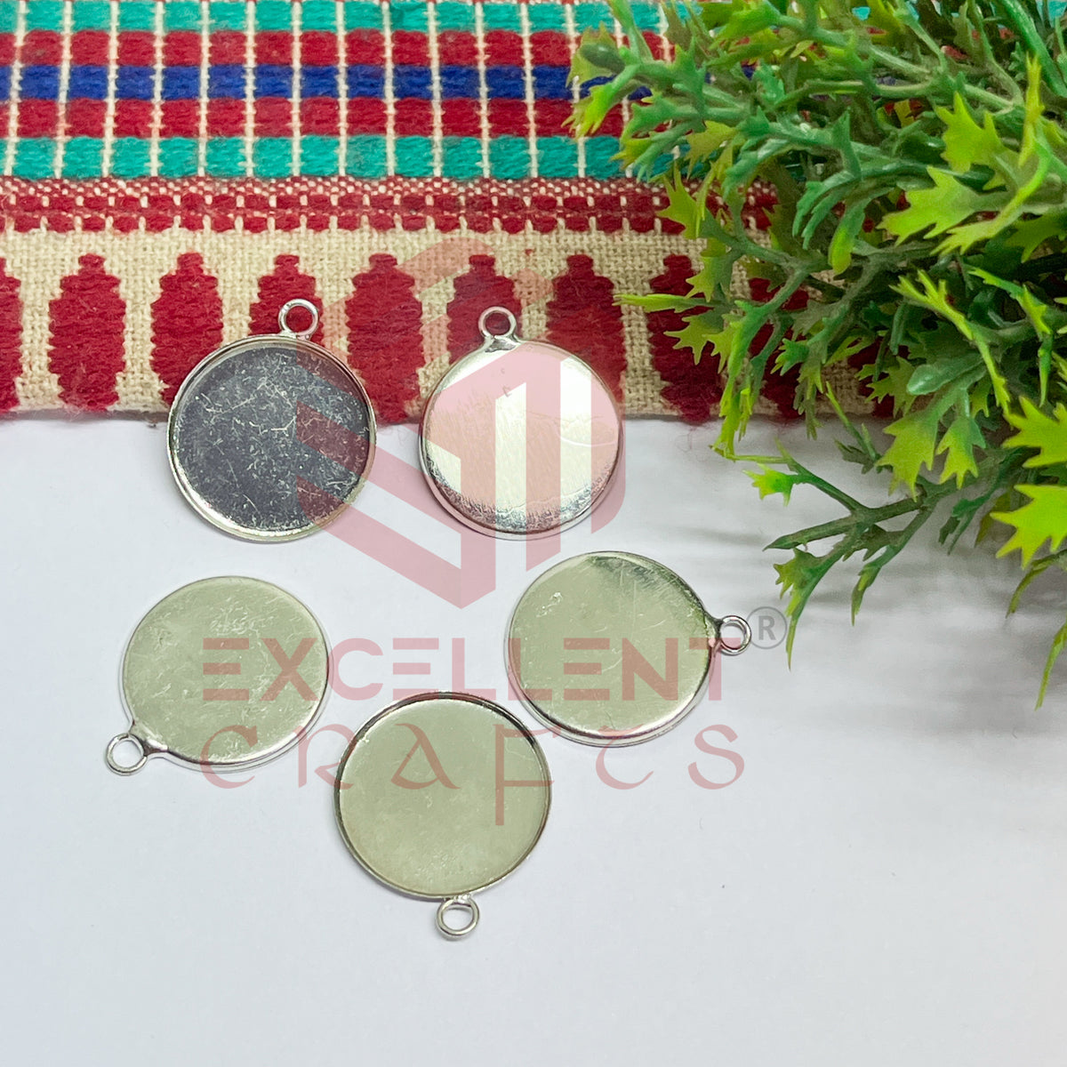 Round 20mm Metal Pendent Bezel