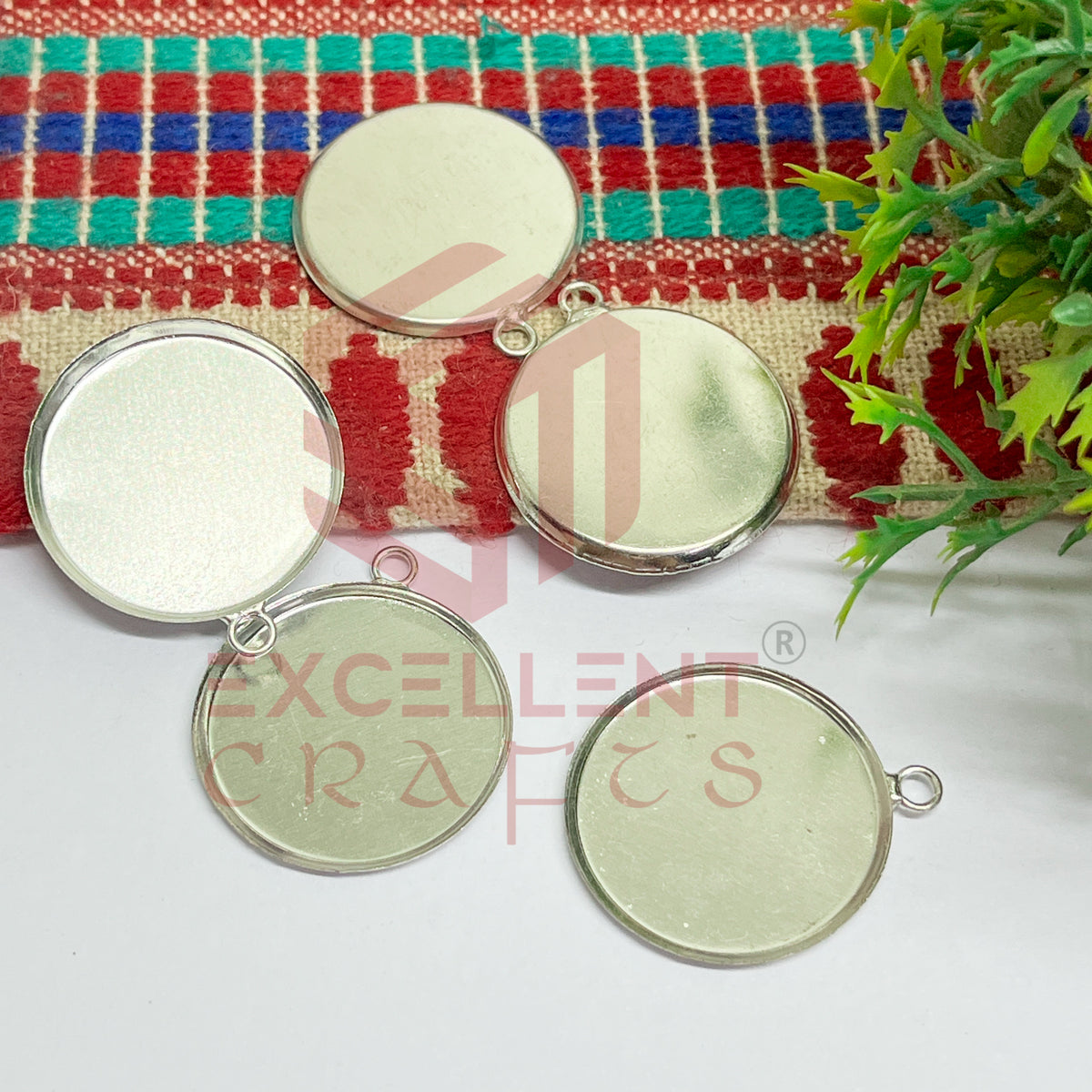 Round 25mm Metal Pendent Bezel