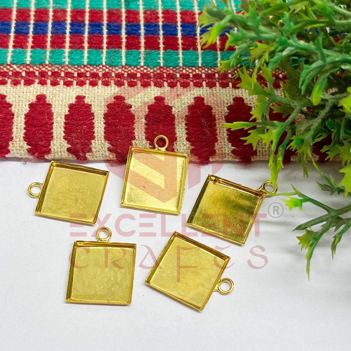 Square Metal Pendent Bezel
